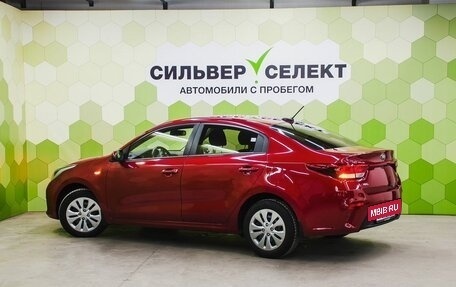 KIA Rio IV, 2017 год, 1 300 000 рублей, 6 фотография