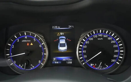 Infiniti Q60 II, 2020 год, 2 410 013 рублей, 12 фотография