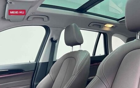 BMW X1, 2021 год, 2 400 000 рублей, 9 фотография