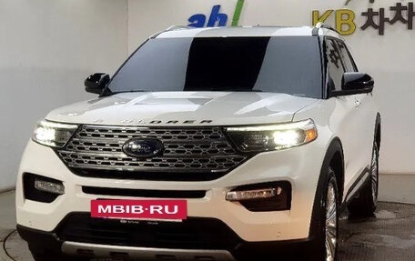 Ford Explorer VI, 2020 год, 2 770 000 рублей, 2 фотография