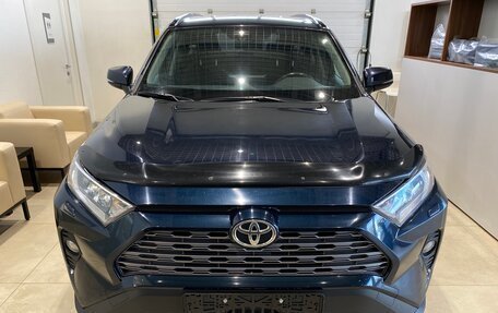 Toyota RAV4, 2020 год, 3 050 000 рублей, 2 фотография