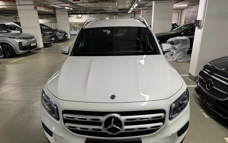 Mercedes-Benz GLB, 2020 год, 3 290 000 рублей, 2 фотография