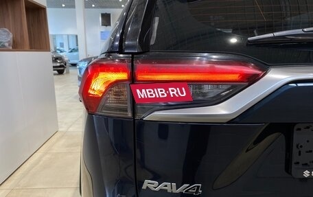 Toyota RAV4, 2020 год, 3 050 000 рублей, 7 фотография