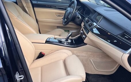 BMW 5 серия, 2015 год, 2 690 000 рублей, 14 фотография
