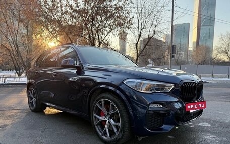 BMW X5, 2021 год, 15 000 000 рублей, 2 фотография