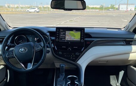 Toyota Camry, 2021 год, 3 300 000 рублей, 13 фотография