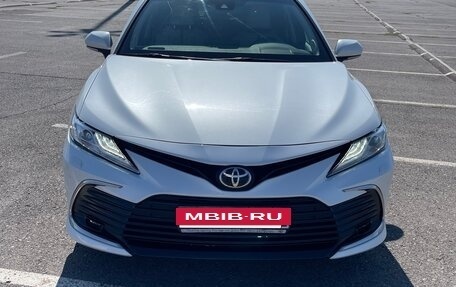 Toyota Camry, 2021 год, 3 300 000 рублей, 21 фотография