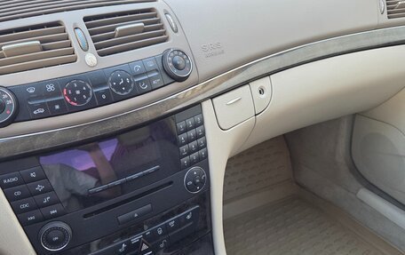 Mercedes-Benz E-Класс, 2003 год, 620 000 рублей, 13 фотография