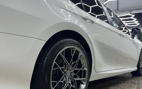 Toyota Camry, 2020 год, 2 690 000 рублей, 2 фотография