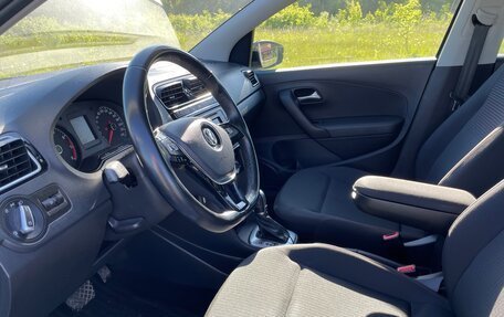 Volkswagen Polo VI (EU Market), 2017 год, 1 250 000 рублей, 7 фотография