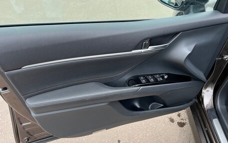 Toyota Camry, 2018 год, 3 050 000 рублей, 14 фотография