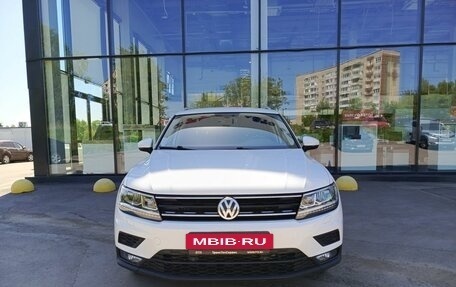 Volkswagen Tiguan II, 2018 год, 2 598 900 рублей, 2 фотография