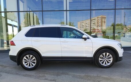 Volkswagen Tiguan II, 2018 год, 2 598 900 рублей, 4 фотография