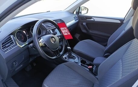 Volkswagen Tiguan II, 2018 год, 2 598 900 рублей, 16 фотография