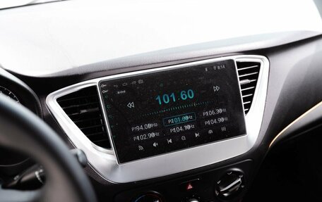 Hyundai Solaris II рестайлинг, 2017 год, 770 000 рублей, 11 фотография