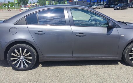 Chevrolet Cruze II, 2011 год, 640 000 рублей, 3 фотография