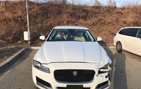 Jaguar XF II, 2016 год, 890 000 рублей, 2 фотография
