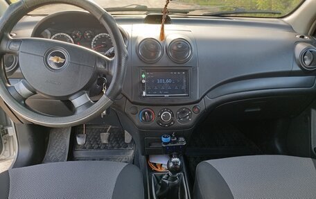 Chevrolet Aveo III, 2009 год, 400 000 рублей, 11 фотография