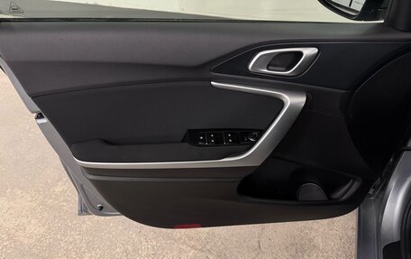 KIA cee'd III, 2022 год, 2 162 000 рублей, 21 фотография
