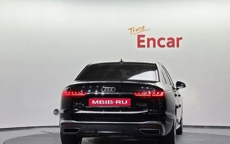 Audi A4, 2022 год, 2 960 000 рублей, 3 фотография