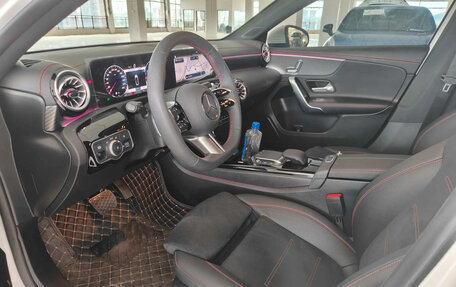 Mercedes-Benz A-Класс, 2024 год, 3 151 000 рублей, 3 фотография