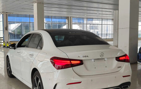 Mercedes-Benz A-Класс, 2024 год, 3 151 000 рублей, 2 фотография