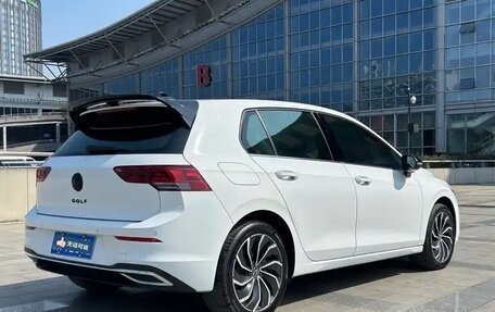 Volkswagen Golf VIII, 2021 год, 1 700 000 рублей, 4 фотография