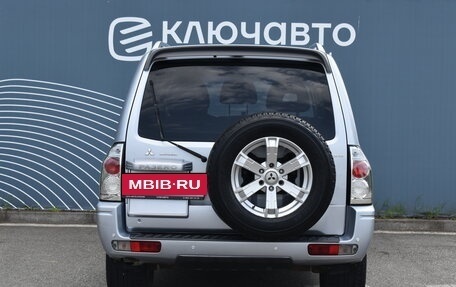 Mitsubishi Pajero III рестайлинг, 2005 год, 1 980 000 рублей, 4 фотография