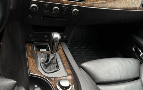 BMW 5 серия, 2003 год, 1 500 000 рублей, 10 фотография