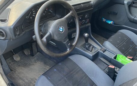 BMW 5 серия, 1990 год, 400 000 рублей, 6 фотография