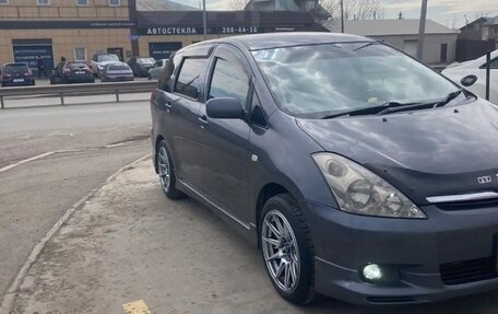Toyota Wish II, 2004 год, 970 000 рублей, 3 фотография