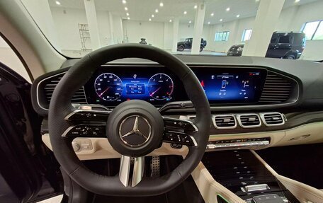Mercedes-Benz GLS, 2024 год, 20 200 000 рублей, 14 фотография