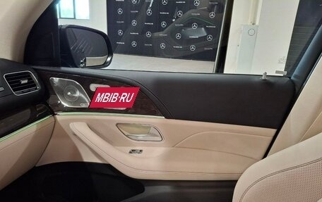 Mercedes-Benz GLS, 2024 год, 20 200 000 рублей, 17 фотография