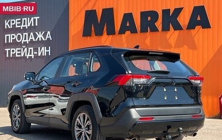 Toyota RAV4, 2024 год, 4 200 000 рублей, 3 фотография