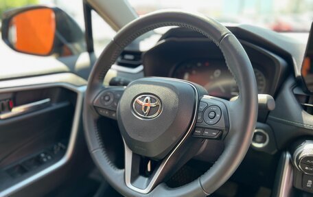 Toyota RAV4, 2024 год, 4 200 000 рублей, 19 фотография