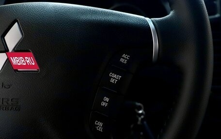 Mitsubishi Pajero IV, 2011 год, 1 999 000 рублей, 19 фотография