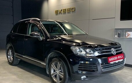 Volkswagen Touareg III, 2012 год, 2 000 000 рублей, 2 фотография