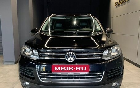 Volkswagen Touareg III, 2012 год, 2 000 000 рублей, 3 фотография