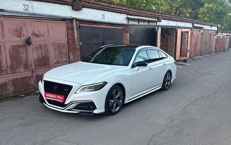 Toyota Crown, 2018 год, 3 100 000 рублей, 1 фотография