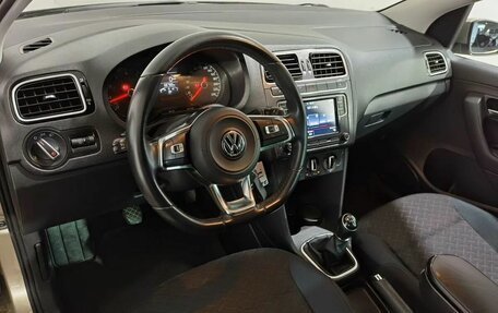 Volkswagen Polo VI (EU Market), 2019 год, 1 320 000 рублей, 12 фотография