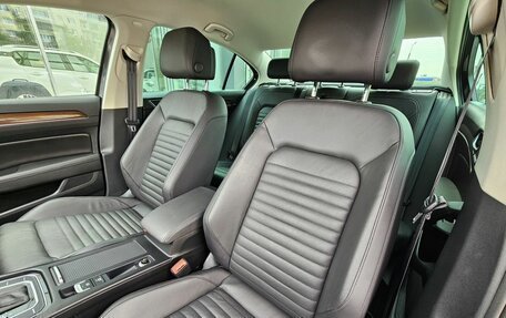 Volkswagen Passat B8 рестайлинг, 2019 год, 2 429 000 рублей, 13 фотография
