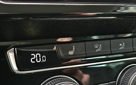 Volkswagen Passat B8 рестайлинг, 2019 год, 2 429 000 рублей, 28 фотография
