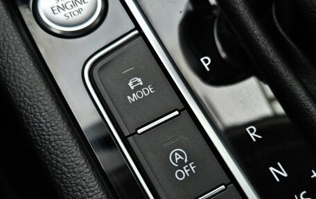 Volkswagen Passat B8 рестайлинг, 2019 год, 2 429 000 рублей, 37 фотография