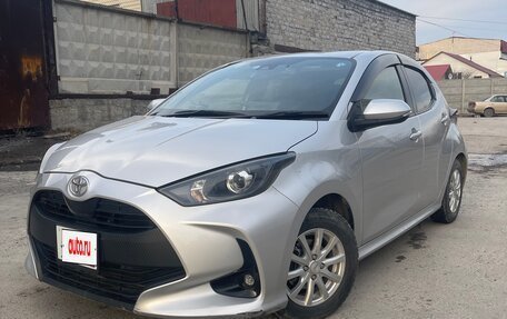 Toyota Yaris, 2020 год, 1 185 000 рублей, 6 фотография