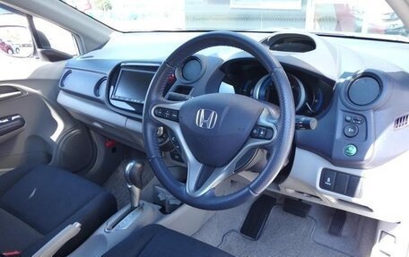 Honda Insight II рестайлинг, 2013 год, 632 000 рублей, 13 фотография