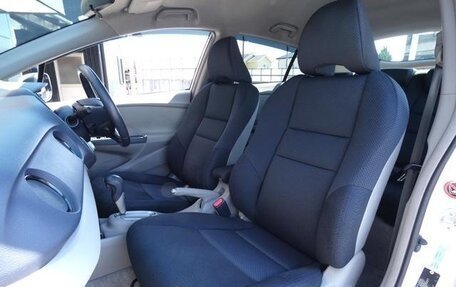 Honda Insight II рестайлинг, 2013 год, 632 000 рублей, 15 фотография