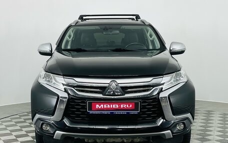 Mitsubishi Pajero Sport III рестайлинг, 2018 год, 2 890 000 рублей, 3 фотография