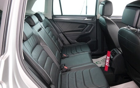Volkswagen Tiguan II, 2021 год, 3 599 000 рублей, 24 фотография