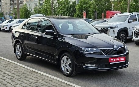 Skoda Rapid I, 2018 год, 1 299 000 рублей, 3 фотография