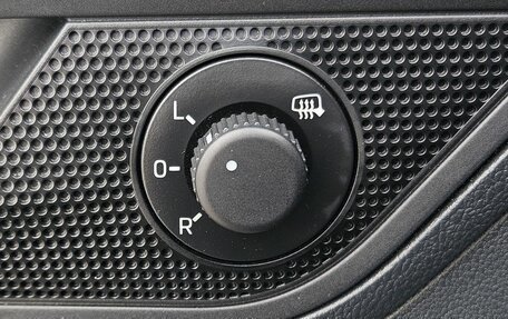 Skoda Rapid I, 2018 год, 1 299 000 рублей, 26 фотография